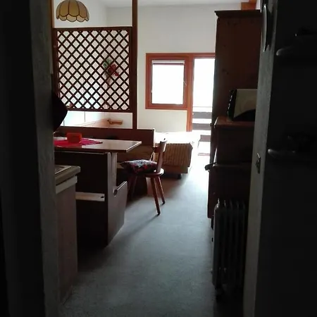 Monolocale Passo Valles Apartmán *